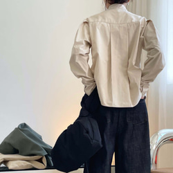 初秋の新しいフランス文学の気質デザインセンス幾何学的な前立てスタンドアップカラーシャツルーズで薄い長袖シャツ 5枚目の画像