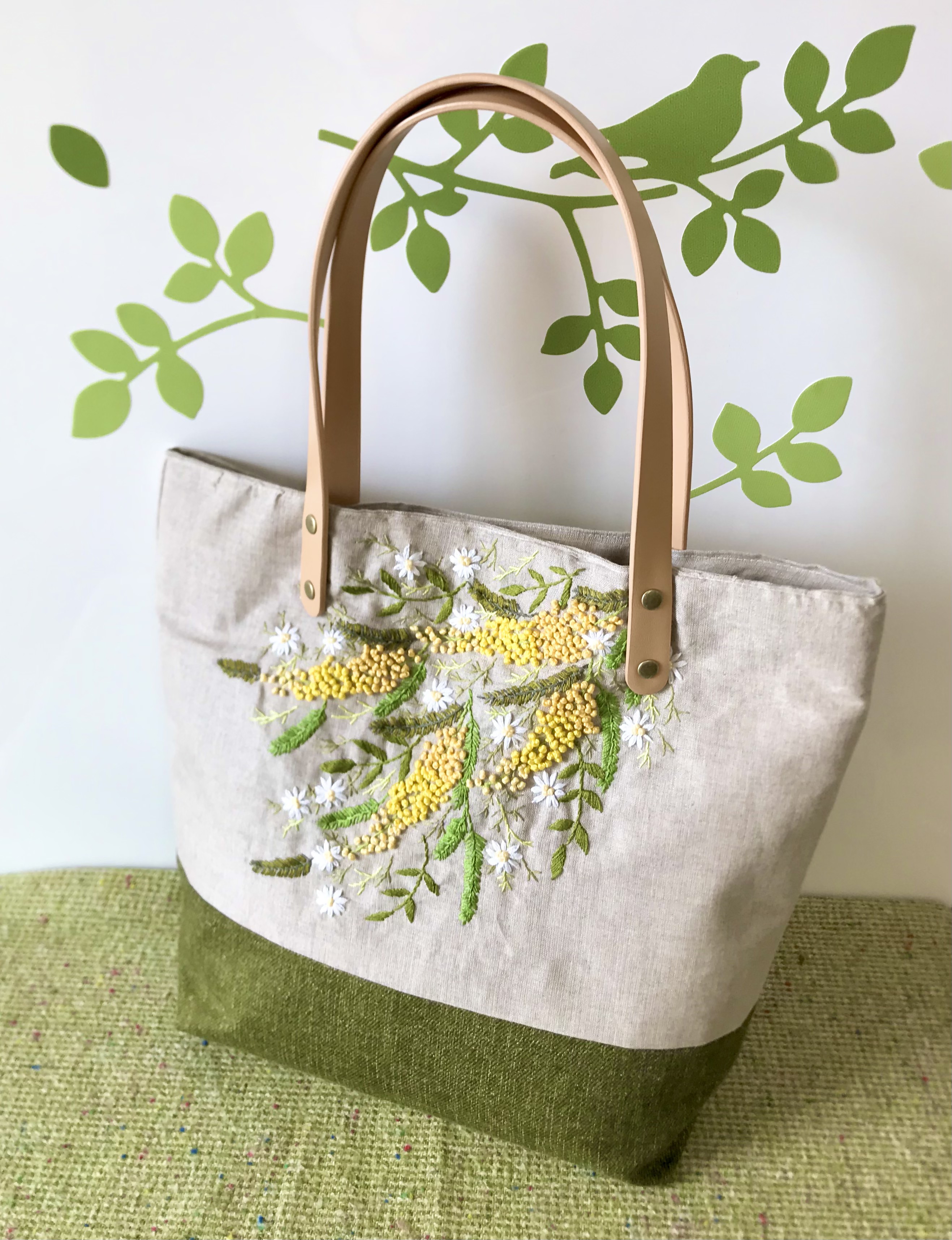 ハンドメイド トートバッグ 華やかミモザ刺繍 グリーン ミモザ インド刺繍×キラキラツイード 帆布/トートバッグ トート