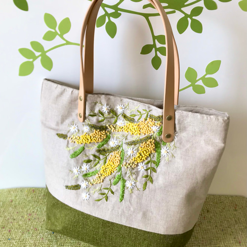 流行り の ブランド - 2024年おすすめのアイテム満載 受注製作＞ミモザ＊＊ 手刺繍 トートバッグ トートバッグ トートバッグ
