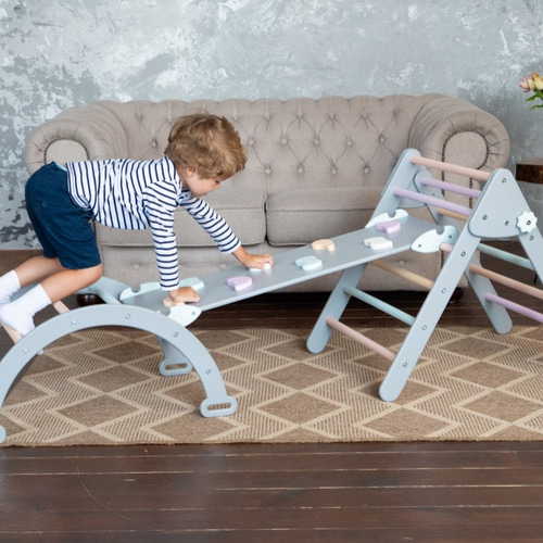 子供のためのクライミングジム、クライミングランプ、変更可能な