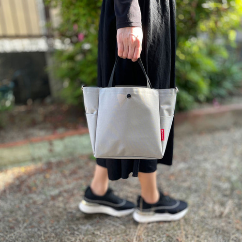 Meeさまオーダー。バニティ型保冷ボトルホルダー&トートバッグ