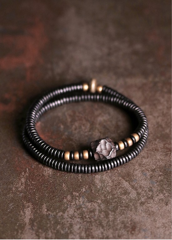 黑檀木黄銅製ブレスレット　アンティーク調　スナック式留め具　男女兼用のデザインアクセサリープレゼント