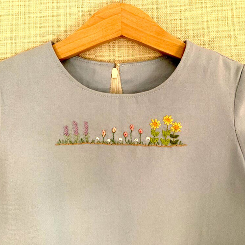 ハンドメイド刺繍　半袖ワンピース 110センチ 手刺繍入り半袖ワンピース【110cm】 子供服 ttt 通販 12300822