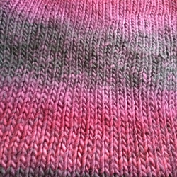キッズ手編みセーター 3枚目の画像