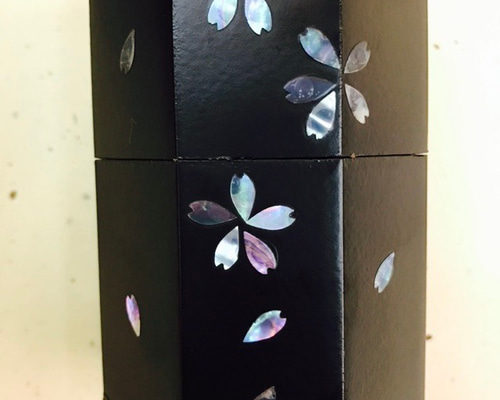 桜と漆と螺鈿細工の茶筒 その他キッチン小物 Akiko 通販 3688208