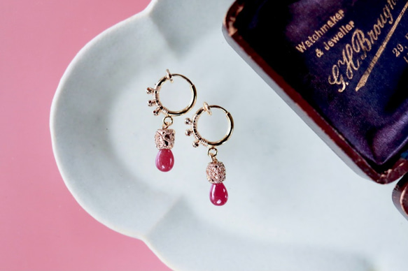 耳環&amp;耳環 colore［類型:B］〈粉紅藍寶石〉 第6張的照片