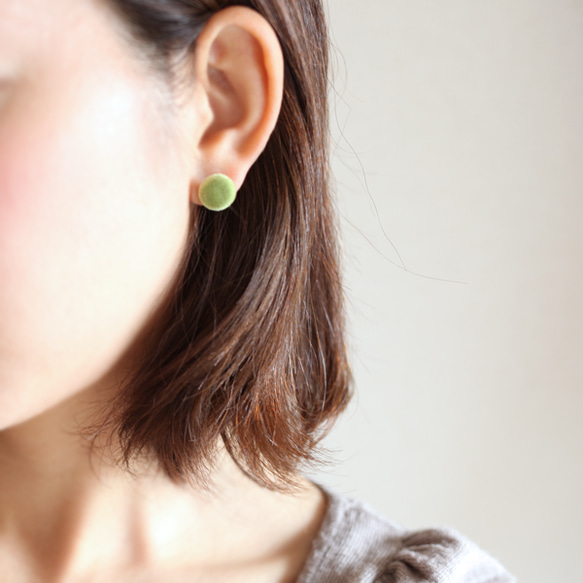 耳環/夾式耳環 tino［light green］ 第3張的照片