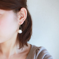 耳環/夾式耳環 albinia［rose quartz］ 第1張的照片