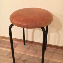 Leather Stool　レザースツール　本革　椅子　鉄脚 2枚目の画像