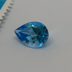 【ボン娘様ご依頼分】 片方売りハート ブルートパーズしずく しずく型ダイヤカットSBT-2 スイスブルートパーズ 天然石 水晶ストア