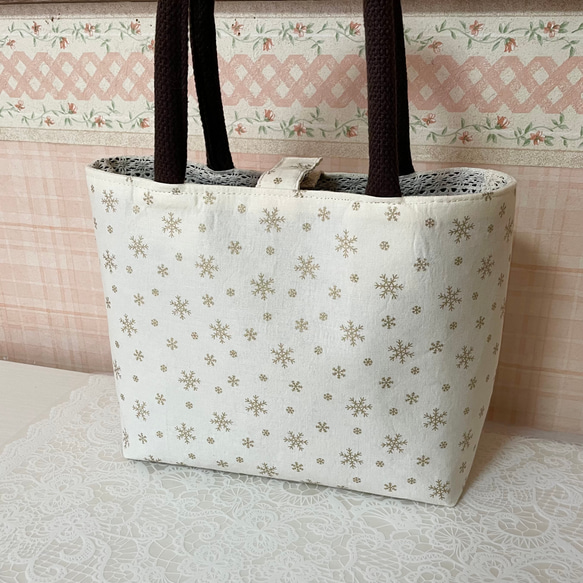 雪の結晶トートバッグ♡ トートバッグ ぽぽっぺ 通販 12739943