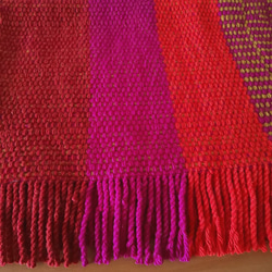 冬さきどりSALE！！  贈り物にも❤手織りブランケット  ウール糸をたっぷり使って触り心地柔らか あったかひざ掛け♪ 4枚目の画像