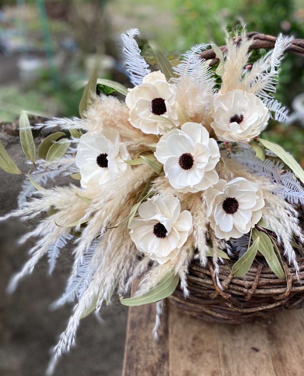 パンパス&ワイルドフラワーのちょっとカラフルなスワッグ（ブーケ）L