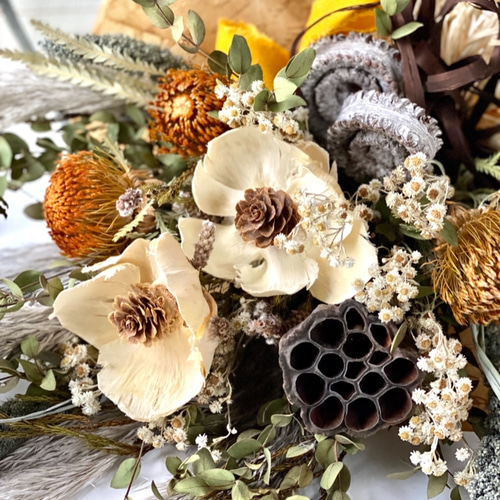 シャビーなドライフラワースワッグ