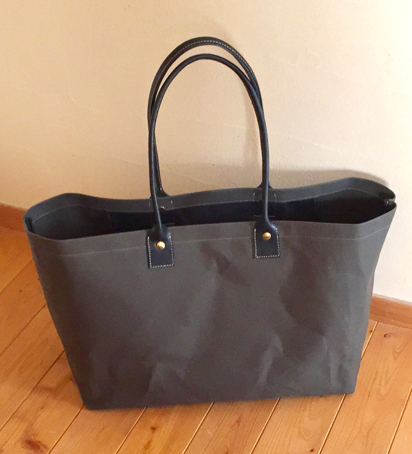 2ℓペットボトル4本入る防水撥水LL帆布トートバッグ