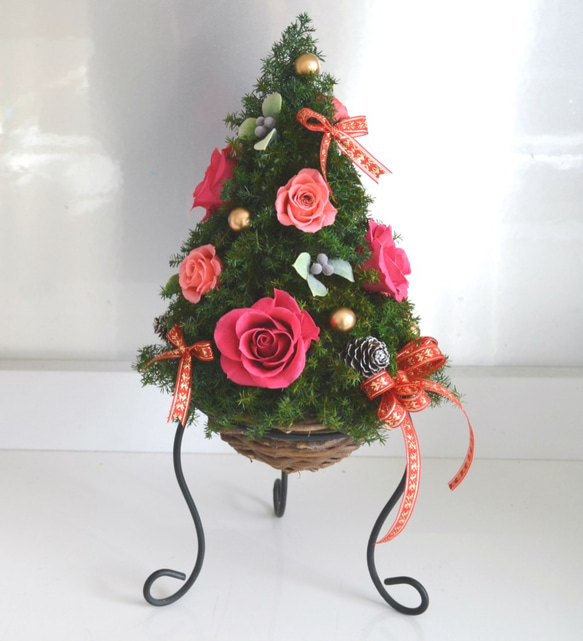 プライスダウン！華やかな薔薇のクリスマスツリー＊プリザーブド