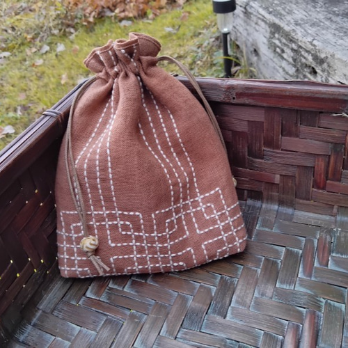 柿渋染め 刺し子 巾着 小 （ 画寄） 巾着袋 aokiko 通販