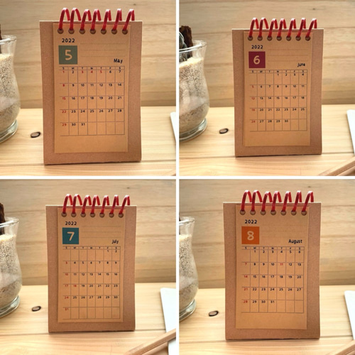 CHAGE&ASKA 壁掛カレンダー12枚+卓上カレンダー9枚 1987年,有り CHAGE&ASKA 壁掛カレンダー12枚+卓上カレンダー9枚 1987年,有り 2025年