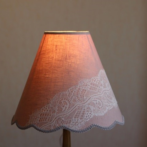 ヨーロッパ輸入　メタル&リネン使用　『ラメ入りシェードテーブルランプ』　シルバー シェードランプ｜インテリア雑貨専門店EL JEWEL