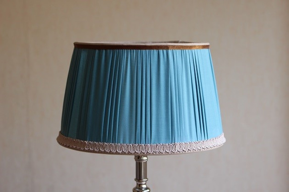 布藝燈罩“米拉波”（立體：非賣品） 第1張的照片