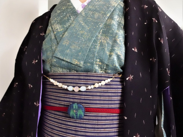 【セール】アクアマリンとマザーオブパールの羽織紐　ブレスレット 5枚目の画像