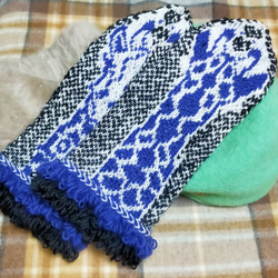 ウール100% スカンジナビア柄❦サファリミトン❦ ブルーキリン　手編み手袋 1枚目の画像