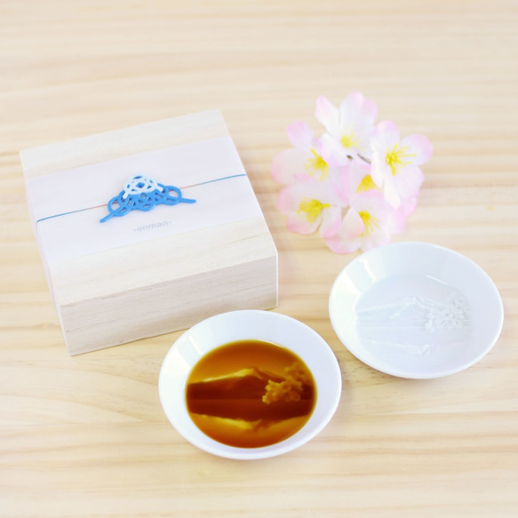 フォトリアル醤油皿-enman-【逆さ富士と桜】～特別デザイン・2枚セット～ 6枚目の画像
