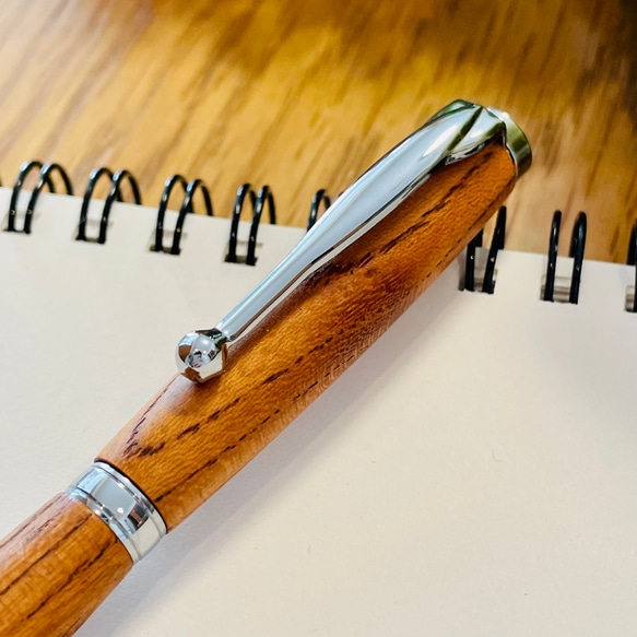 欅 （けやき）木軸 ボールペン 【送料無料・ラッピング無料】 5枚目の画像