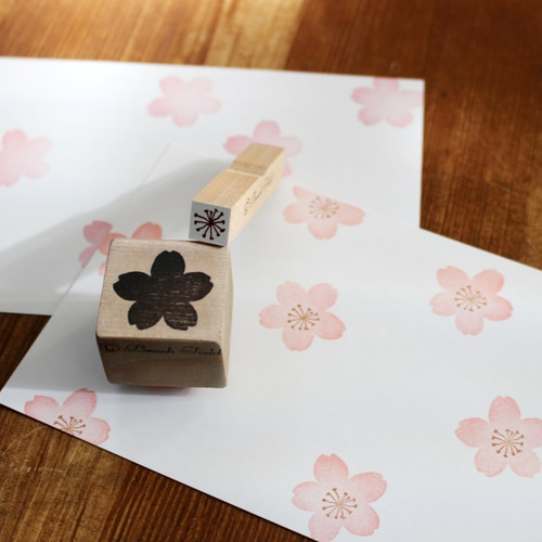 お値下！未使用　さくらんぼパンチとスタンプ　スタンピンアップ　cherry お値下！未使用 さくらんぼパンチとスタンプ スタンピンアップ