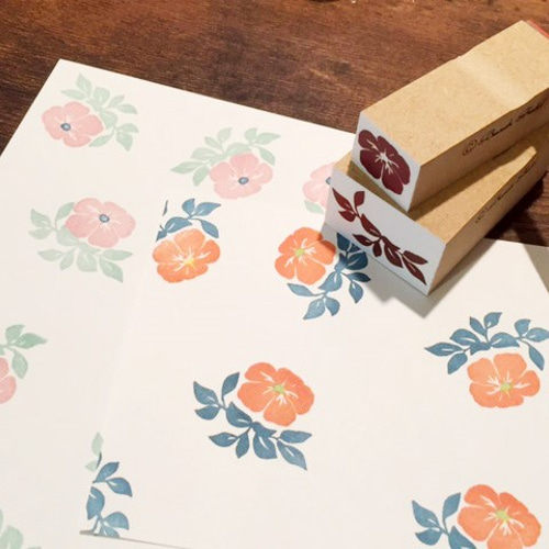 未使用　１点限り　スタンピンアップ　大きなお花スタンプとタグパンチ 未使用1点限りスタンピンアップ大きなお花スタンプとタグパンチ