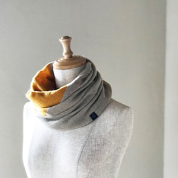 『まさき様専用』温度を纏う 純カシミヤのふわふわBi-colorねじりスヌード  Beige/Musterd 2枚目の画像