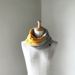 『まさき様専用』温度を纏う 純カシミヤのふわふわBi-colorねじりスヌード  Beige/Musterd 4枚目の画像