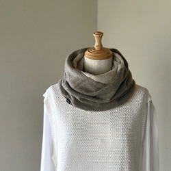 Pure Cashmere Twist Reversible Snood Triad Mustard / L 米色 / N 棕色 第4張的照片