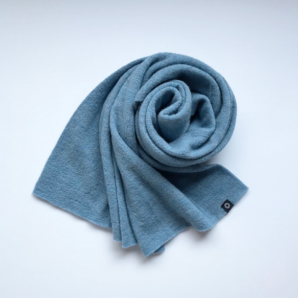 收縮羊毛羊毛針織豐滿圍巾L /藍色 第5張的照片
