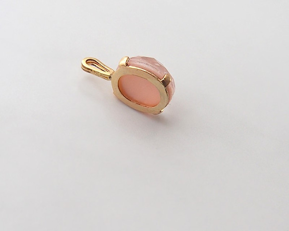 Candy NC Pink (shell × Crystal quartz) 第3張的照片