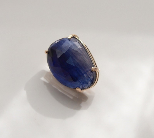 1点もの■Blue Sapphire  P　片耳ピアス 3枚目の画像