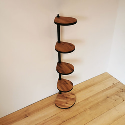 角にも置けるしずくのスタンドシェルフ  4段タイプ 【 ブラウン】 / 360度回転  / 植物 / 完成品 11枚目の画像