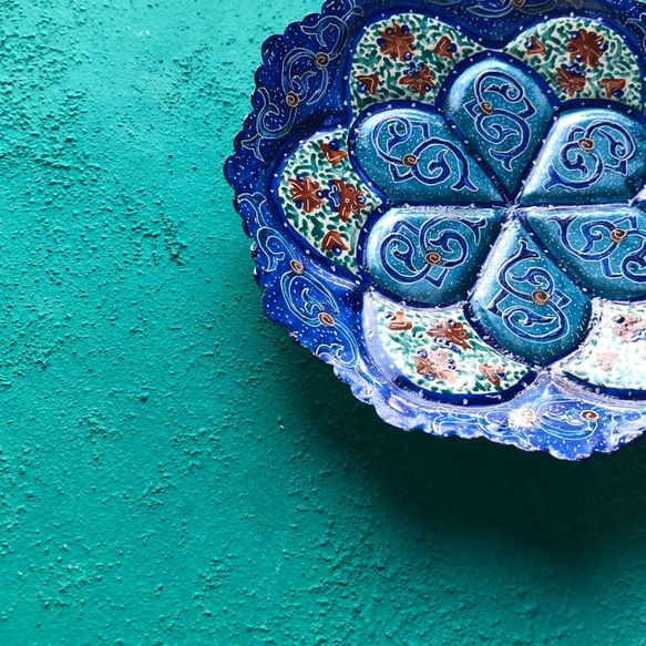 ペルシャのエナメル皿　ジュエリートレイ　Φ10ｃｍ【ミーナーカーリー005】 3枚目の画像