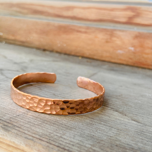 赤銅の水リップルブレスレットはS74という名前でカスタマイズできます  