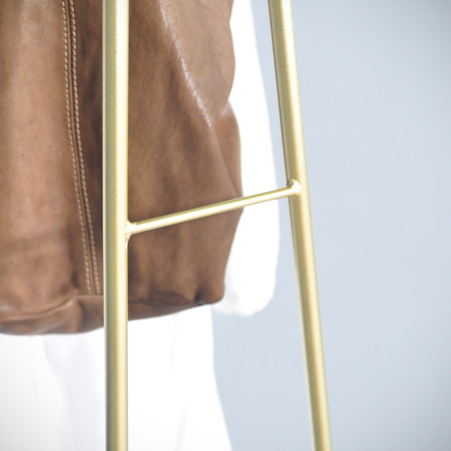 トライアングルハンガーラック（ゴールドL）