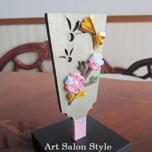 【オーダー品】つまみ細工　羽子板　梅の花 オーダー品】つまみ細工羽子板梅の花