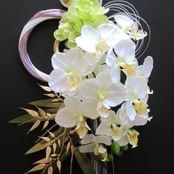豪華絢爛　胡蝶蘭のしめ飾り 紫白　 2枚目の画像