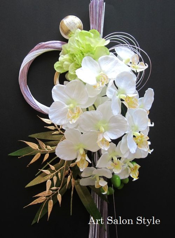 豪華絢爛　胡蝶蘭のしめ飾り 紫白　 2枚目の画像