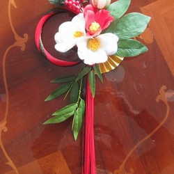 お正月飾り　赤黒水引に椿の花　水引飾り 3枚目の画像