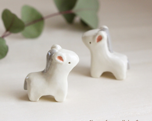 陶の置物/ガーデンピック*ホワイトポニー その他置物 small door* 通販