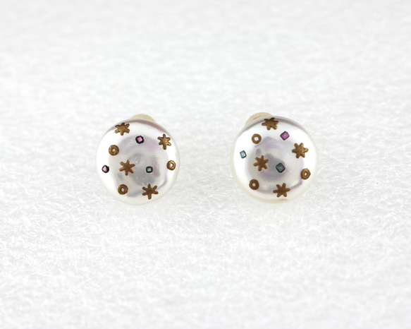 make pearl pattern a earrings 2枚目の画像