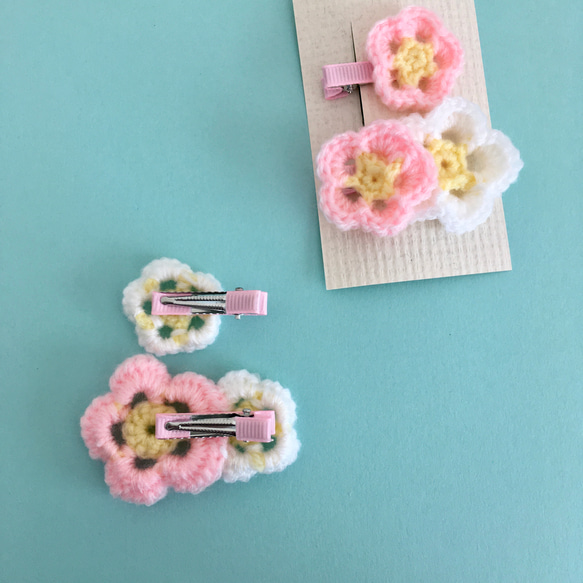 春待つお花のベビーヘアクリップ　二個セット　手編み　梅・桃の花　和風 6枚目の画像