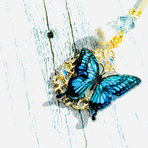 幸せ運ぶ「青い蝶」ブックマーカー しおり・ブックマーク handcraft F+