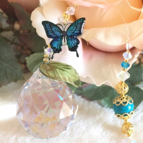 サンキャッチャー♡ハンドメイド「蝶の舞い♡ラブリーバージョン」 サンキャッチャー♡ハンドメイド「蝶の舞い♡ラブリーバージョン