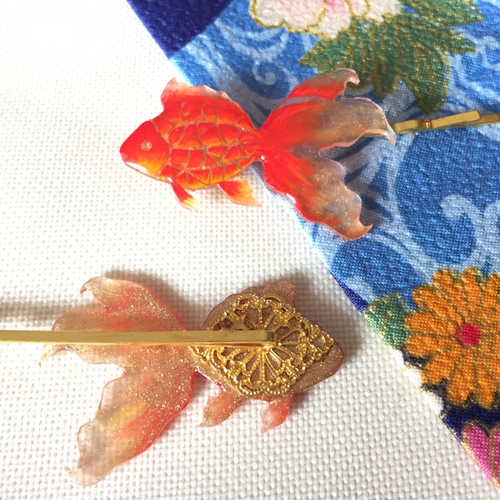 夏の髪を彩る「金魚」ヘアピン1本 ヘアピン handcraft F+ 通販 2462170